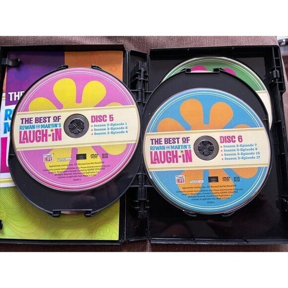 The Best of Rowan and Martin's Laugh-In (10-disc DVD set) & Laugh-in Christmas - Picture 8 of 12